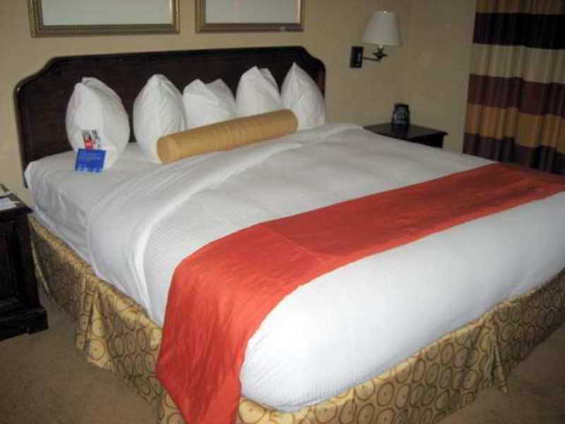 Embassy By Hilton Buckhead Hotel Atlanta